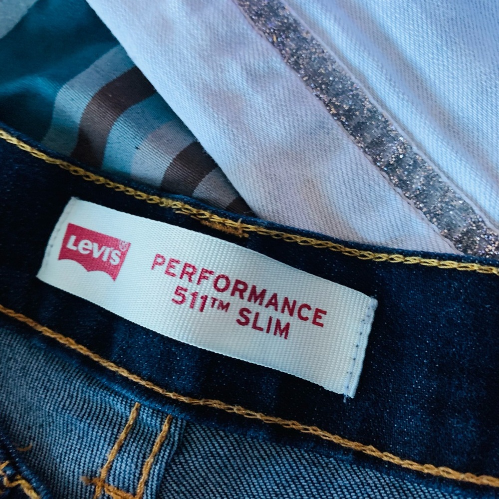 Levi’s 511 slim performance